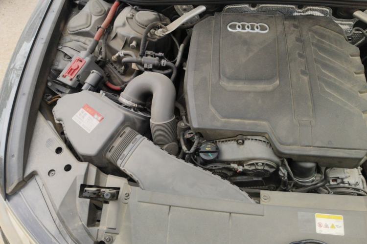 Used Audi A6L 2023 Revised Edition 45 TFSI quattro Prestige Dynamic Version Engine Bay Right