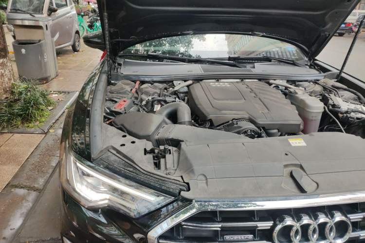 Used Audi A6L 2023 Revised Edition 45 TFSI quattro Prestige Dynamic Version Engine Bay Right
