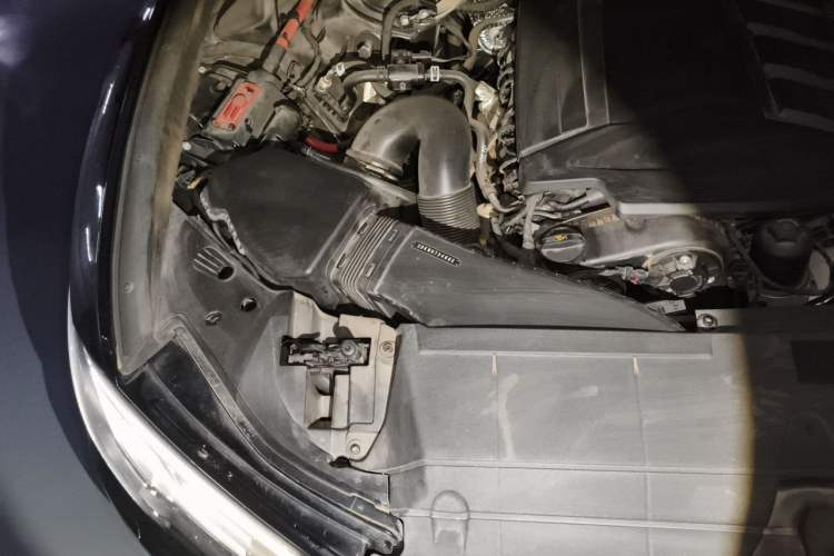 Used Audi A6L 2023 40 TFSI Luxury Prestige Edition Engine Bay Right