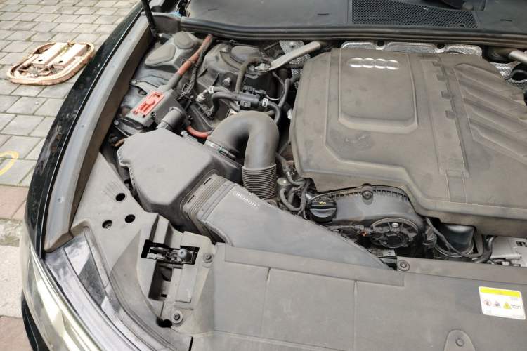 Used Audi A6L 2023 Revised 45 TFSI Prestige Dynamic Edition Engine Bay Right