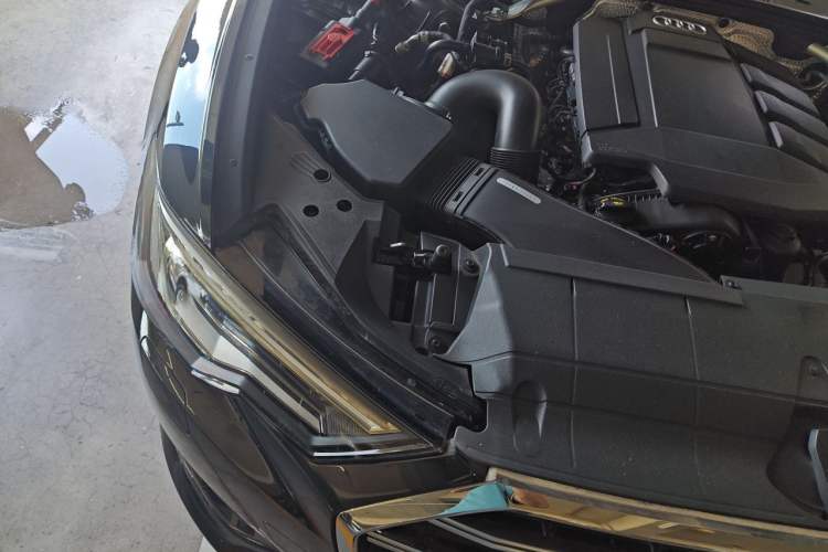 Used Audi A6L 2023 40 TFSI Luxury Prestige Edition Engine Bay Right