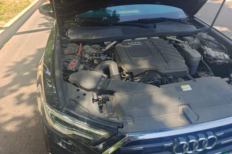 Used Audi A6L 2023 45 TFSI Prestige Elegant Edition Engine Bay Right