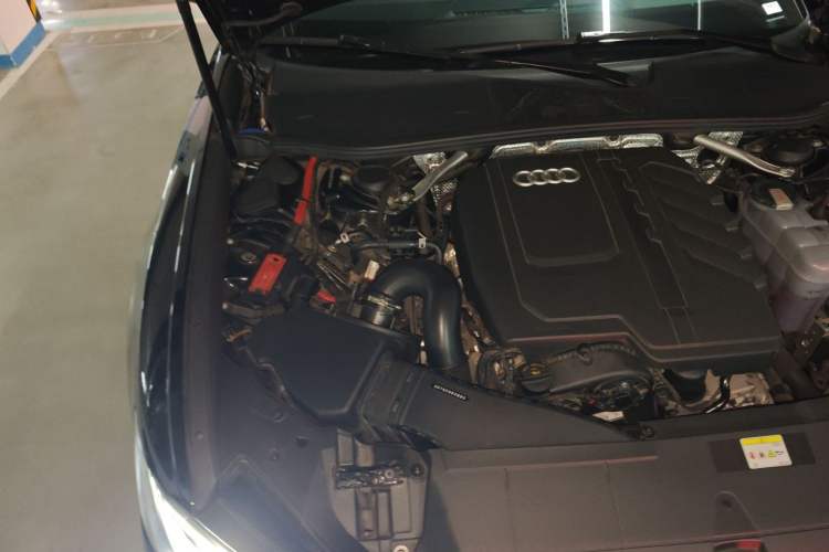 Used Audi A6L 2023 Revised 40 TFSI Luxury Dynamic Edition Engine Bay Right