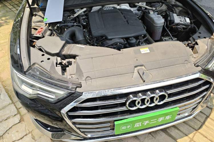 Used Audi A6L 2023 40 TFSI Luxury Prestige Edition Engine Bay Right