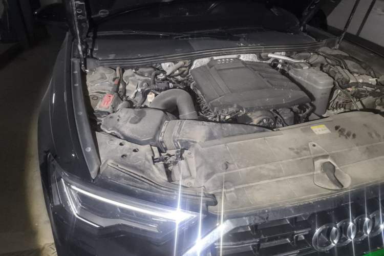 Used Audi A6L 2023 40 TFSI Luxury Prestige Edition Engine Bay Right