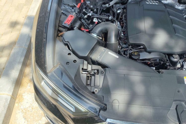 Used Audi A6L 2023 40 TFSI Luxury Dynamic Model Engine Bay Right