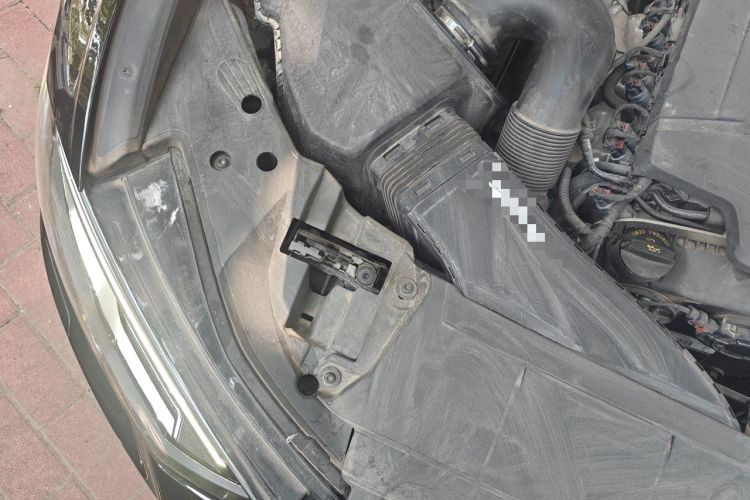Used Audi A6L 2023 40 TFSI Luxury Prestige Edition Engine Bay Right