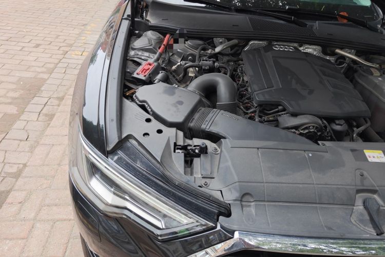 Used Audi A6L 2023 40 TFSI Luxury Prestige Edition Engine Bay Right