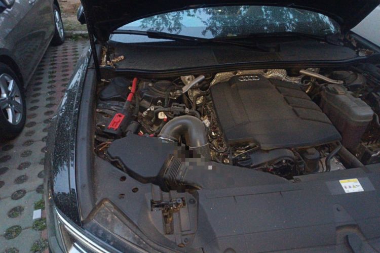 Used Audi A6L 2023 45 TFSI Prestige Dynamic Edition Engine Bay Right
