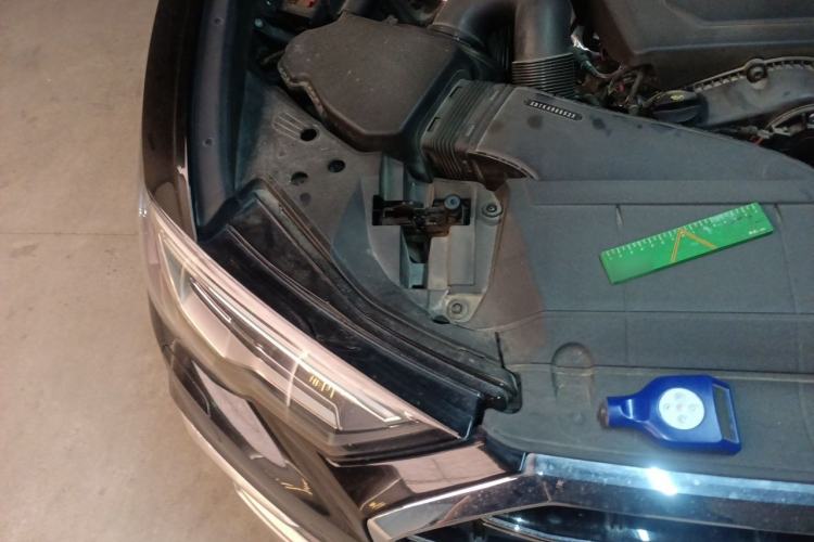 Used Audi A6L 2023 Revised 45 TFSI Prestige Dynamic Edition Engine Bay Right