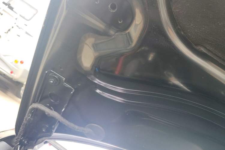Used Audi A6L 2023 Revised 40 TFSI Luxury Dynamic Edition Engine Bay Right