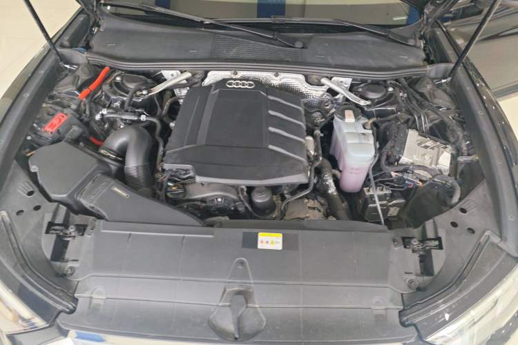 Used Audi A6L 2023 45 TFSI Prestige Dynamic Edition Engine Bay