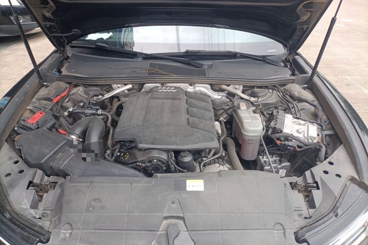 Used Audi A6L 2023 40 TFSI Luxury Dynamic Model Engine Bay