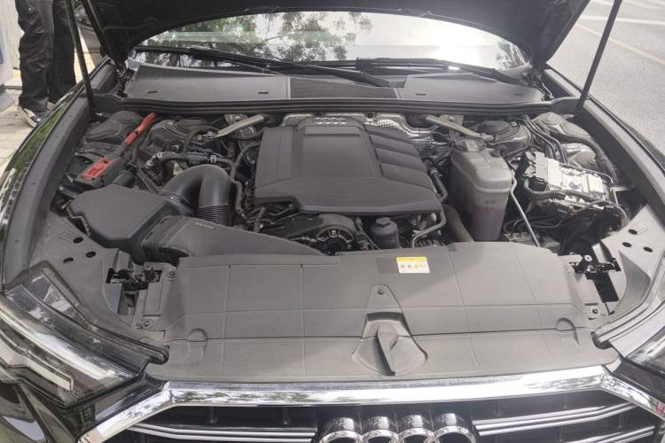 Used Audi A6L 2023 45 TFSI quattro Prestige Dynamic Edition Engine Bay