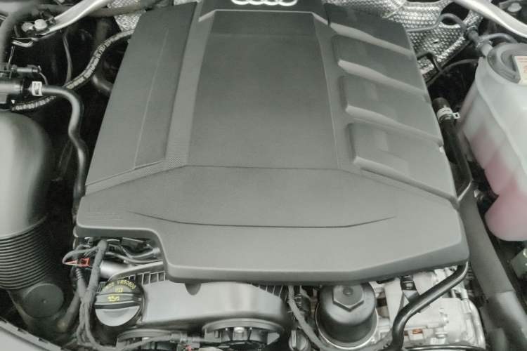 Used Audi A6L 2023 45 TFSI quattro Prestige Elegant Edition Engine Bay