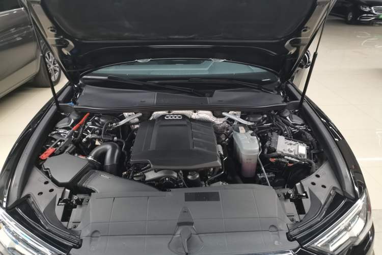 Used Audi A6L 2023 45 TFSI Prestige Dynamic Edition Engine Bay