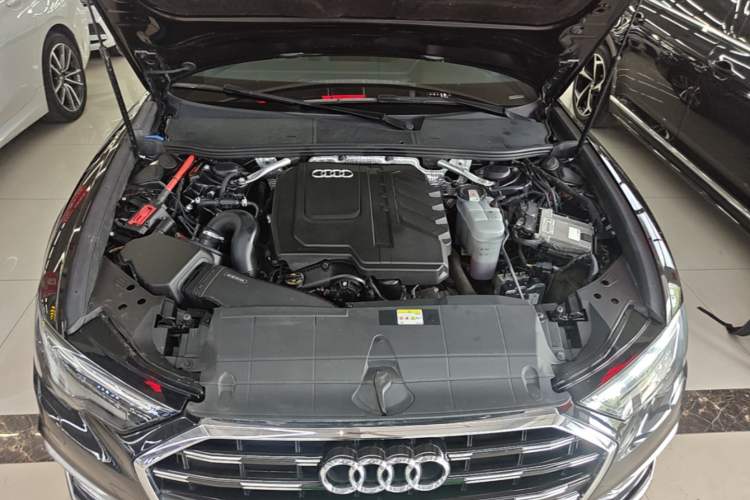 Used Audi A6L 2023 Revised 40 TFSI Luxury Dynamic Edition Engine Bay