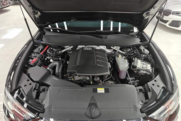 Used Audi A6L 2023 45 TFSI Prestige Dynamic Edition Engine Bay