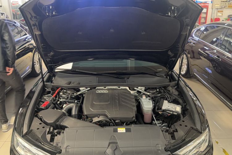 Used Audi A6L 2023 Revised 45 TFSI Prestige Elegant Edition Engine Bay