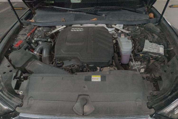 Used Audi A6L 2023 Revised 45 TFSI Prestige Dynamic Edition Engine Bay