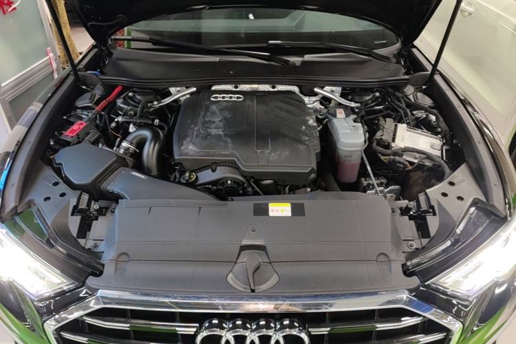 Used Audi A6L 2023 Revised 40 TFSI Luxury Dynamic Edition Engine Bay