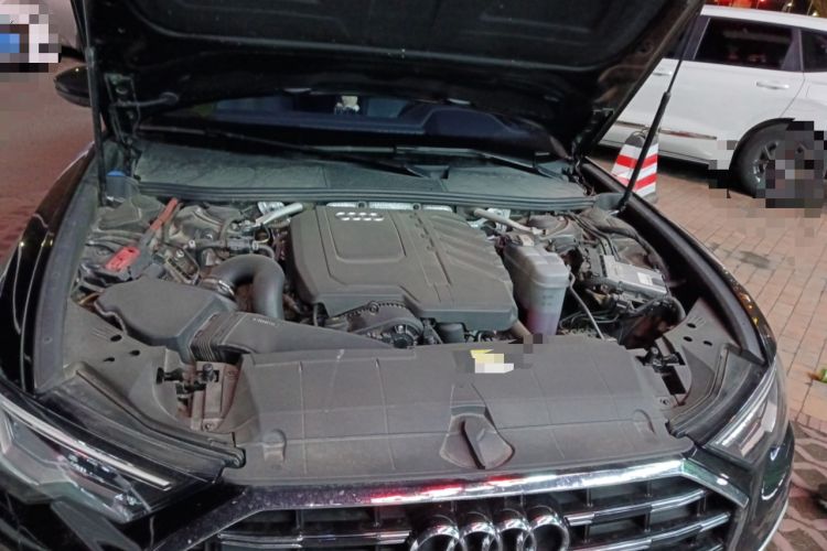 Used Audi A6L 2023 40 TFSI Luxury Dynamic Model Engine Bay