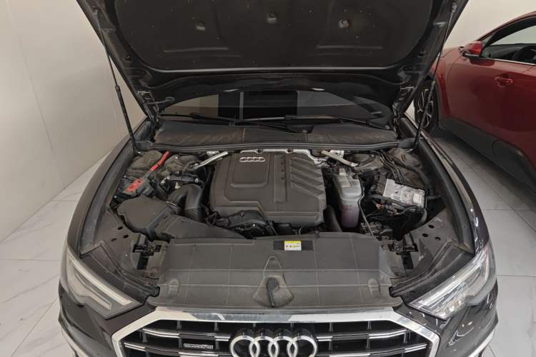Used Audi A6L 2023 Revised 45 TFSI Prestige Dynamic Edition Engine Bay