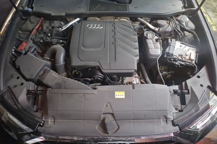 Used Audi A6L 2023 Revised Edition 45 TFSI quattro Prestige Dynamic Version Engine Bay
