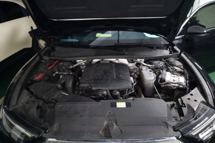 Used Audi A6L 2023 40 TFSI Luxury Dynamic Model Engine Bay