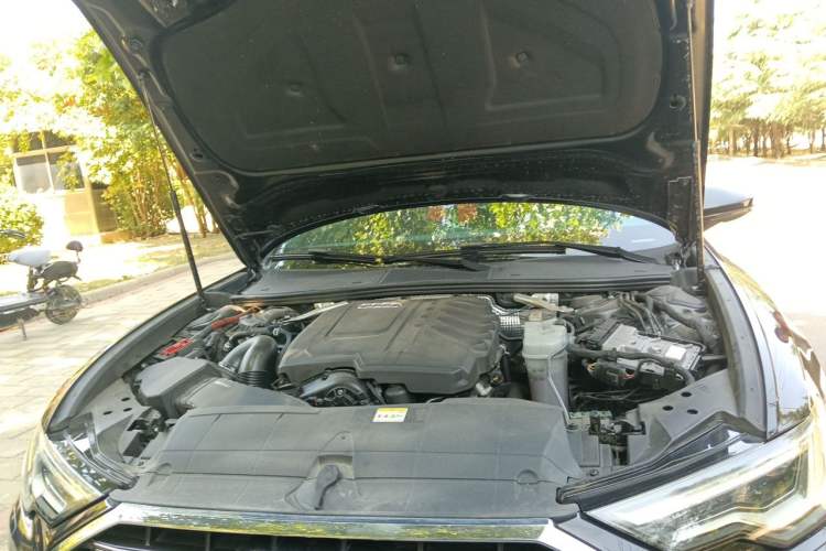 Used Audi A6L 2023 45 TFSI quattro Prestige Dynamic Edition Engine Bay
