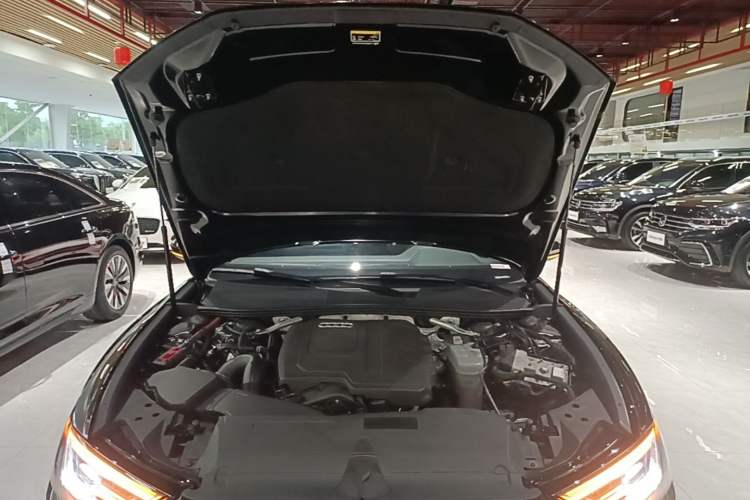 Used Audi A6L 2023 Revised 45 TFSI Prestige Dynamic Edition Engine Bay