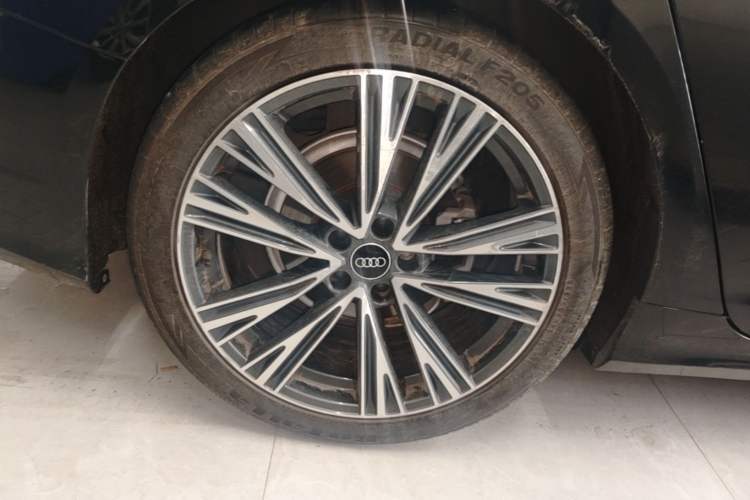 Used Audi A6L 2023 Revised 40 TFSI Luxury Dynamic Edition Exterior 1
