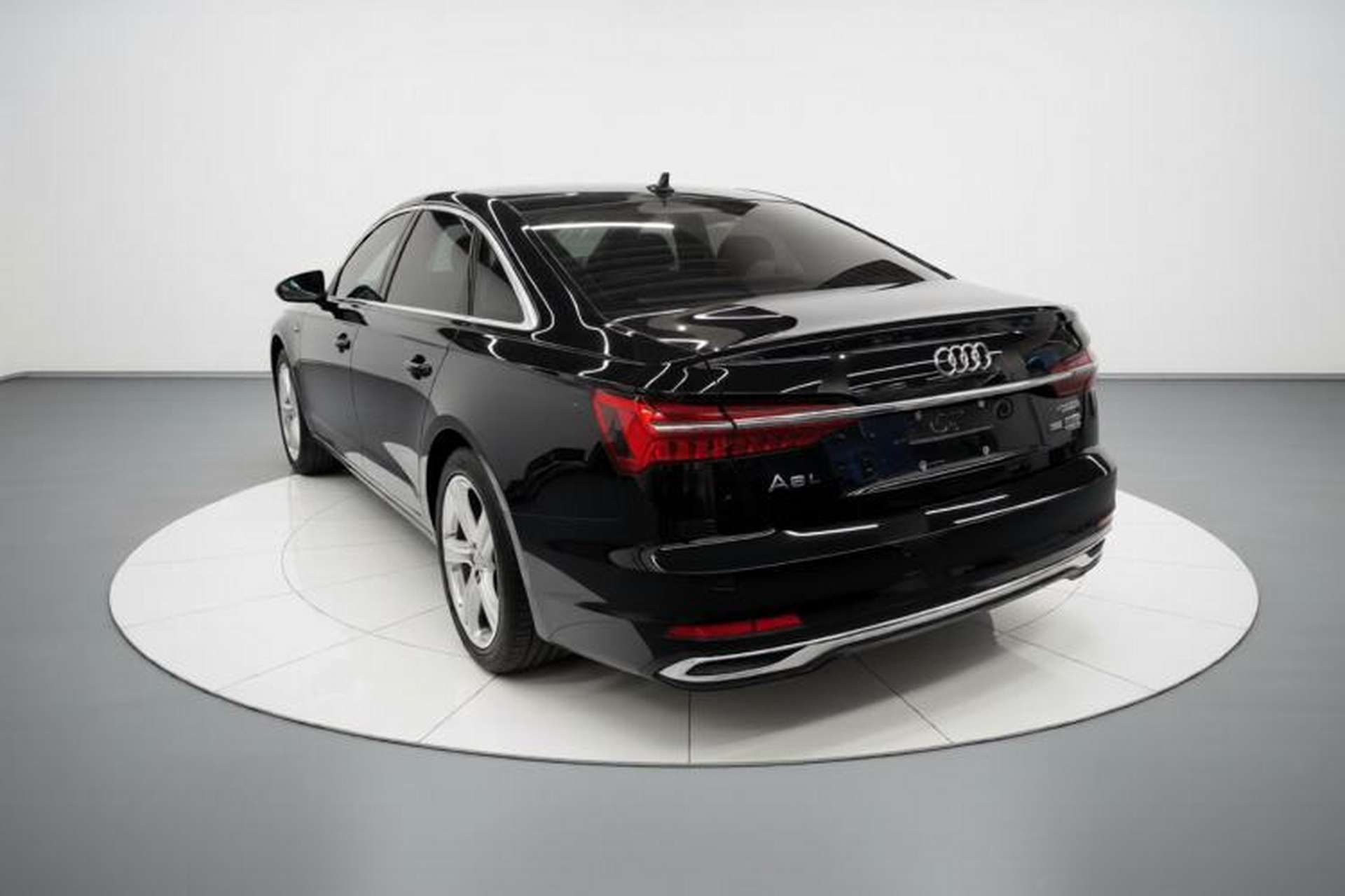 Used Audi A6L 2023 Revised 45 TFSI quattro Prestige Elegant Edition Exterior 2
