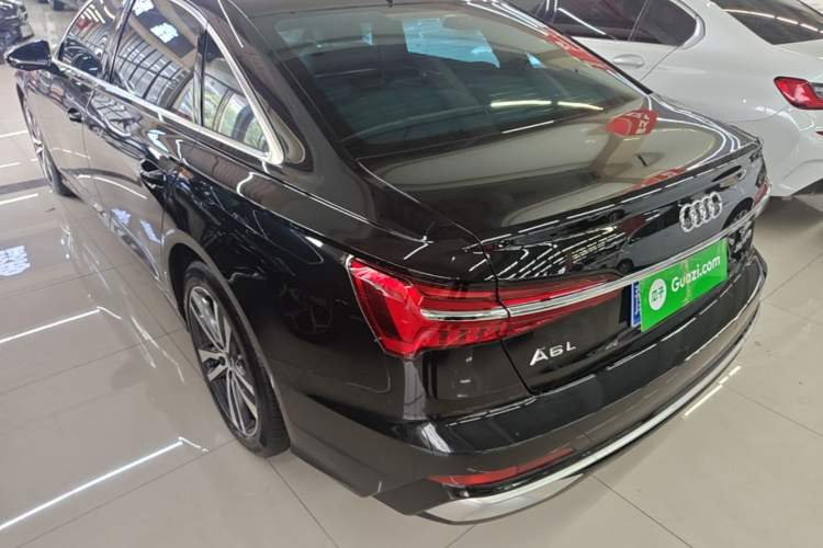 Used Audi A6L 2023 Revised 40 TFSI Luxury Dynamic Edition Exterior 2