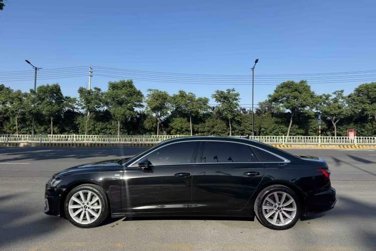 Used Audi A6L 2023 Revised 45 TFSI Prestige Dynamic Edition Exterior 3