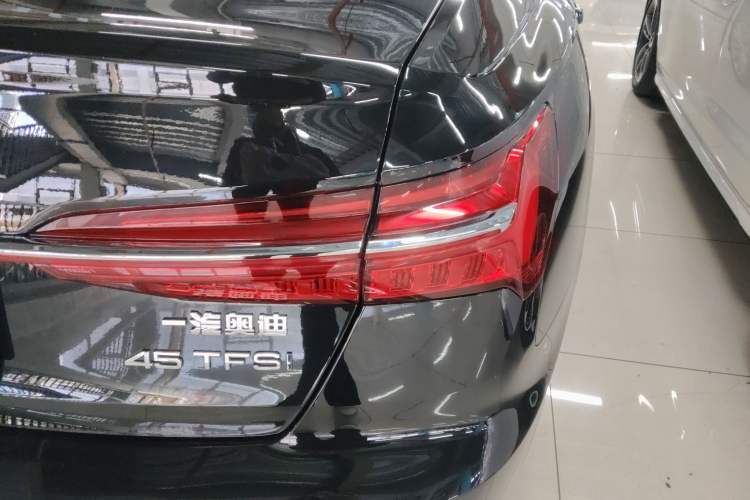 Used Audi A6L 2023 Revised 45 TFSI Prestige Dynamic Edition Exterior 3