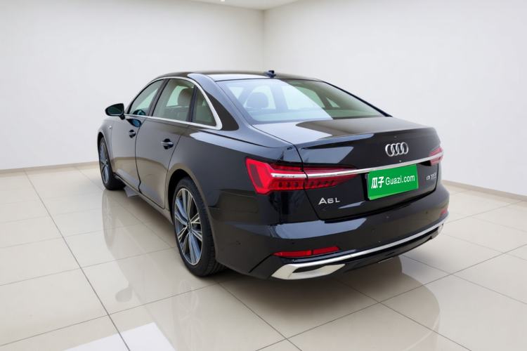 Used Audi A6L 2023 Revised Edition 45 TFSI quattro Prestige Dynamic Version Exterior 3