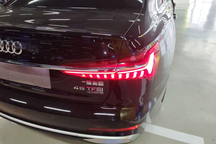 Used Audi A6L 2023 Revised Edition 45 TFSI quattro Prestige Dynamic Version Exterior 3