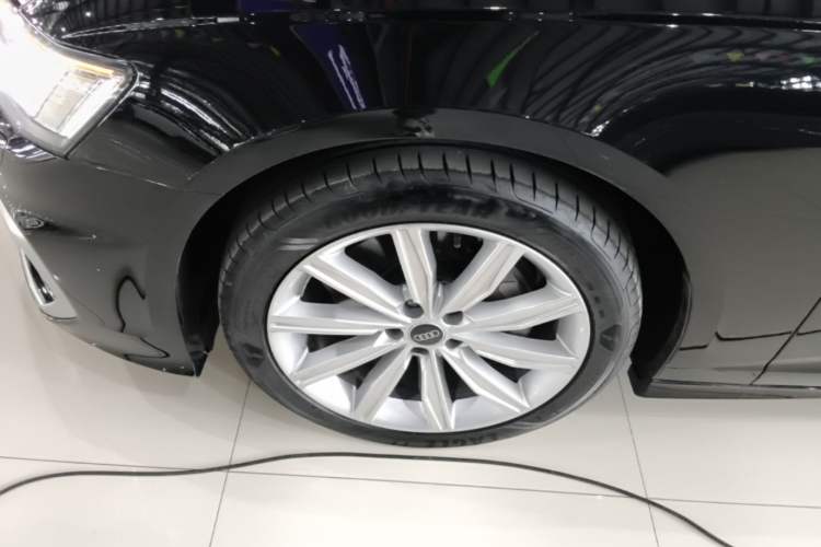 Used Audi A6L 2023 Revised 45 TFSI Prestige Dynamic Edition Exterior 4