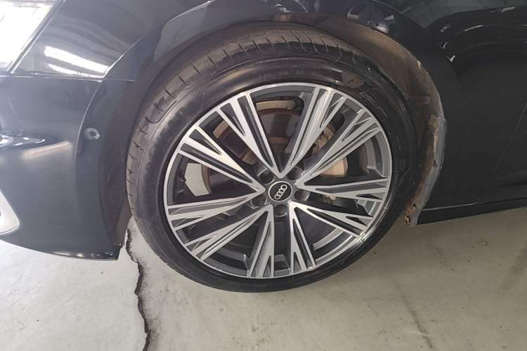 Used Audi A6L 2023 Revised 45 TFSI Prestige Dynamic Edition Exterior 4