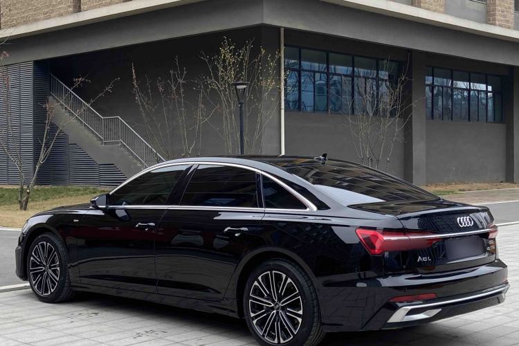 Used Audi A6L 2023 Revised 45 TFSI Prestige Dynamic Edition Exterior 4