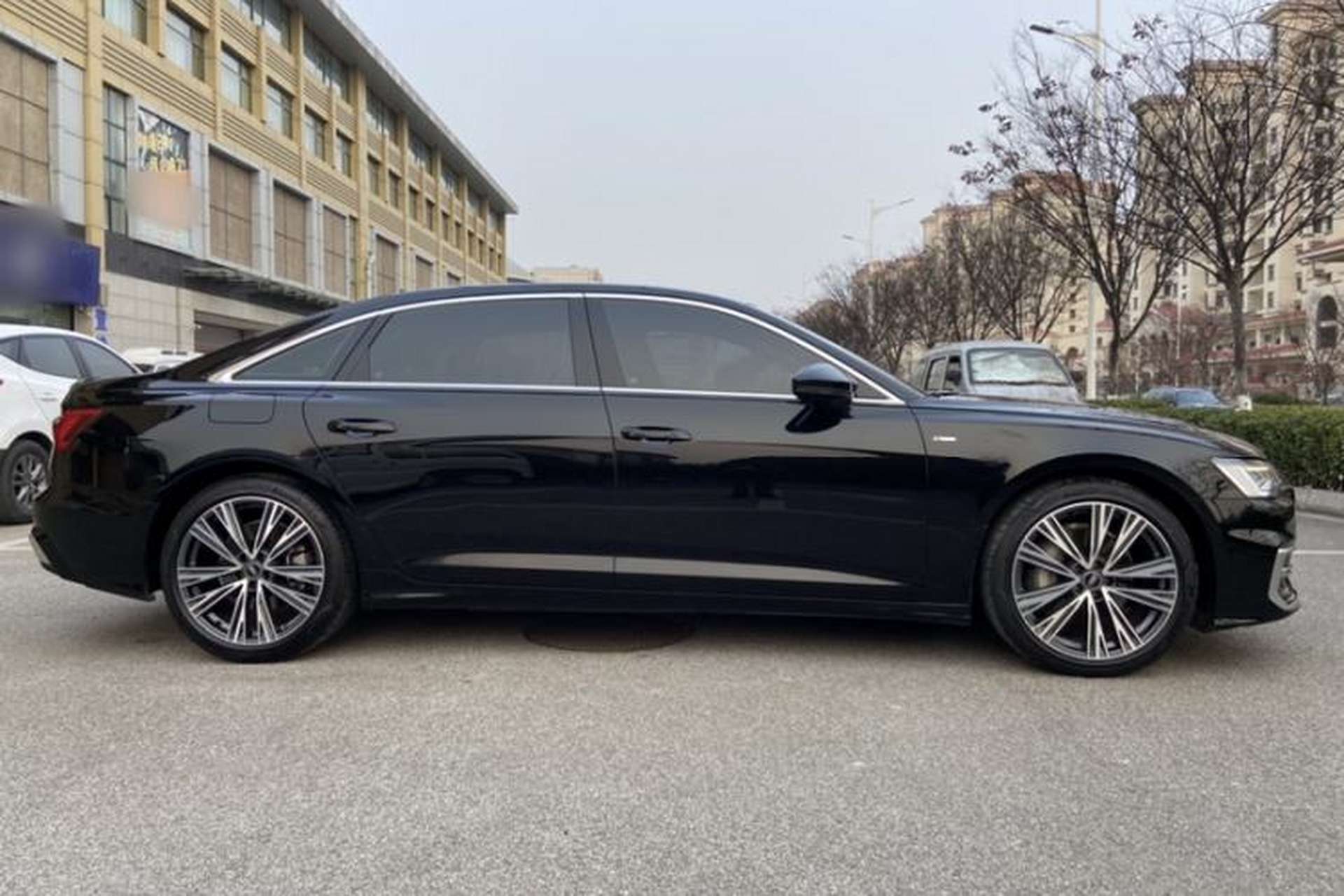 Used Audi A6L 2023 40 TFSI Luxury Dynamic Model Exterior 4