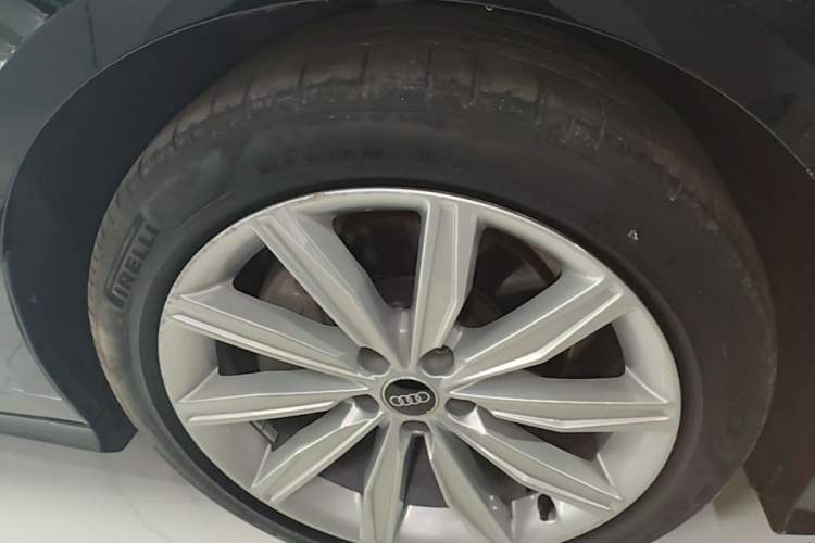 Used Audi A6L 2023 Revised 45 TFSI Prestige Dynamic Edition Exterior 4