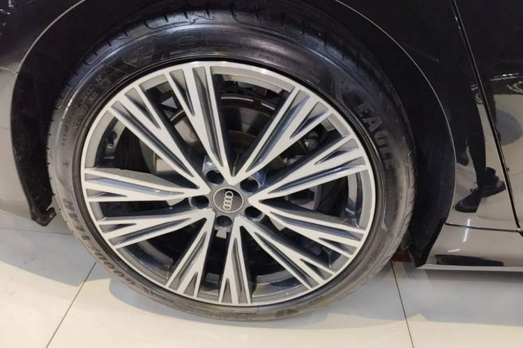 Used Audi A6L 2023 40 TFSI Luxury Dynamic Model Exterior 5
