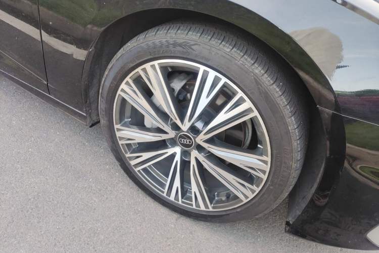 Used Audi A6L 2023 Revised 45 TFSI Prestige Dynamic Edition Exterior 7
