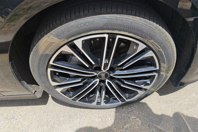 Used Audi A6L 2023 Revised 45 TFSI Prestige Dynamic Edition Exterior 7