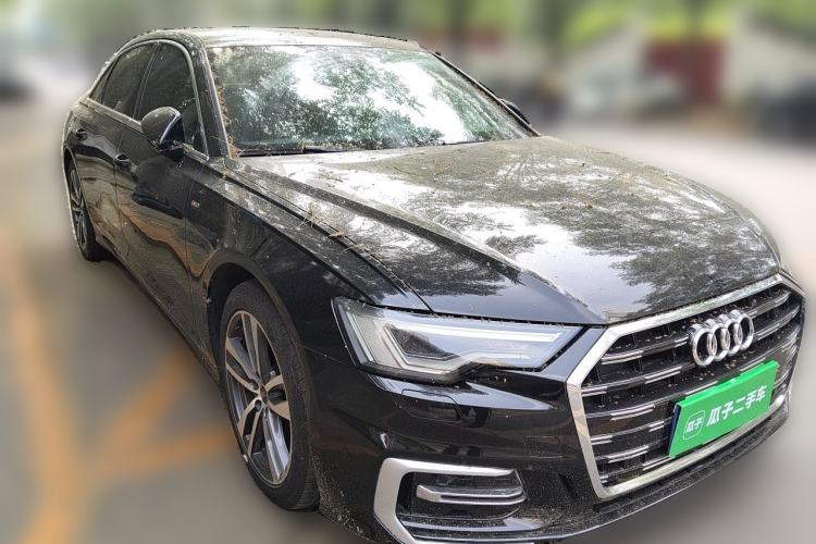 Used Audi A6L 2023 Revised 40 TFSI Luxury Dynamic Edition Front Right 45 Deg