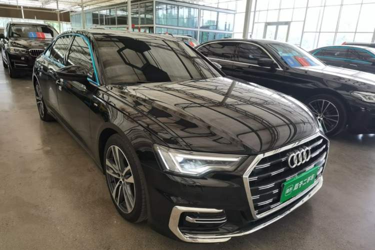 Used Audi A6L 2023 Revised 40 TFSI Luxury Dynamic Edition Front Right 45 Deg