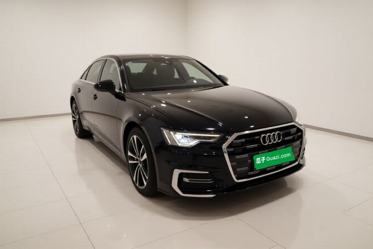 Used Audi A6L 2023 Revised 40 TFSI Luxury Dynamic Edition Front Right 45 Deg