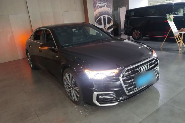 Used Audi A6L 2023 Revised 45 TFSI Prestige Dynamic Edition Front Right 45 Deg